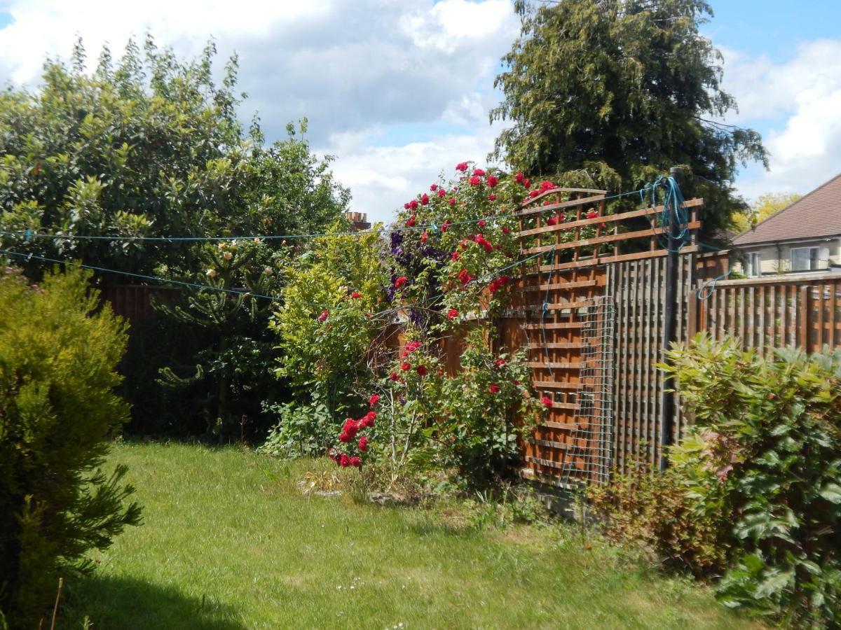 Spacious 3 Bdr House With Parking-Families-Corporate Groups By Orbitat Accommodations Cambridge Eksteriør billede
